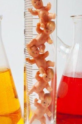 染色体异常不孕能在自贡市妇幼保健院做三代试管怀孩子吗？男人染色体有问题能做试管吗？